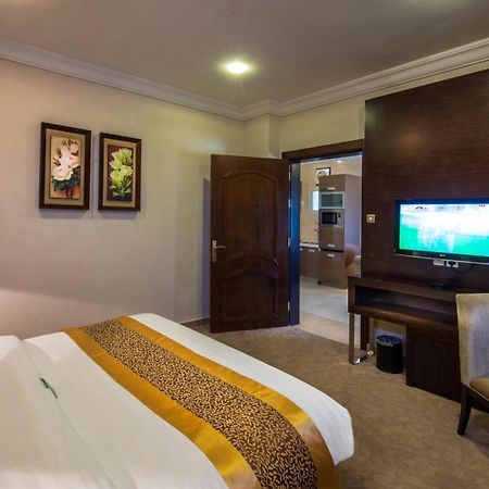 บูด เทฟ Aparthotel ฏออิฟ ภายนอก รูปภาพ